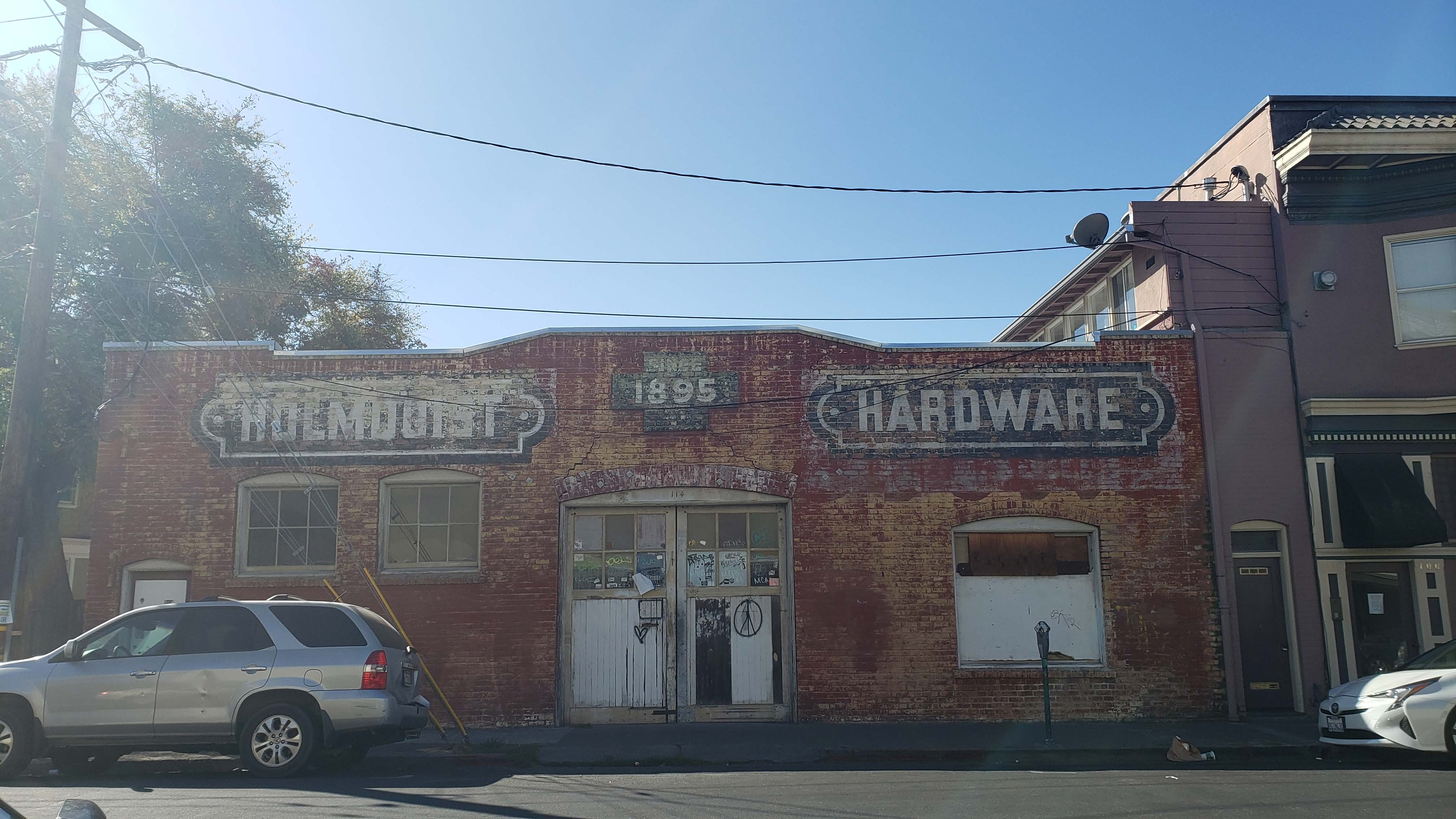 North view, front exterior